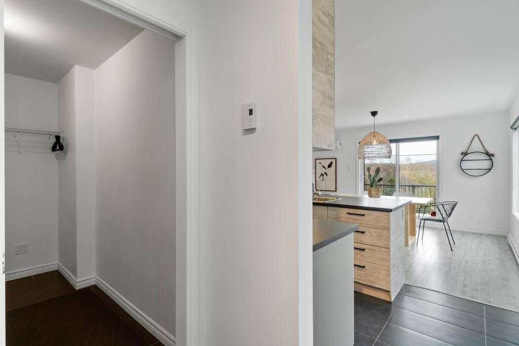 Initial - Boho - Mont-Sainte-Anne Apartment Beaupré Exterior foto